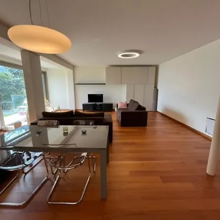Zentrale Traumwohnung In Mit Seesicht Lugano
