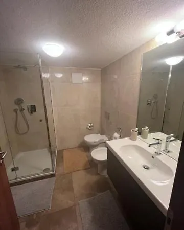 Zentrale Traumwohnung In Mit Seesicht